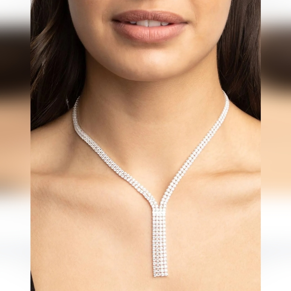 Lovisa Fringe Formal Silver and Crystal/Cubic Zirconia Necklace